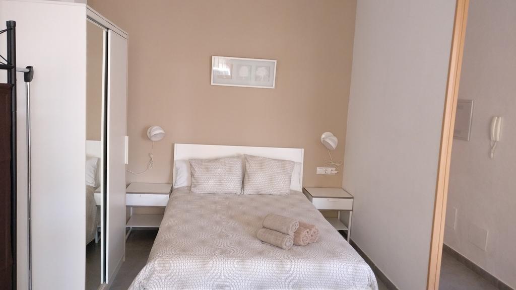 Angosta Del Carmen Appartement Málaga Buitenkant foto