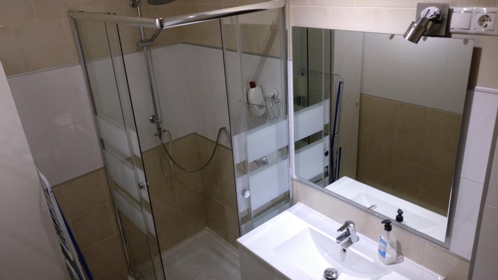 Angosta Del Carmen Appartement Málaga Buitenkant foto