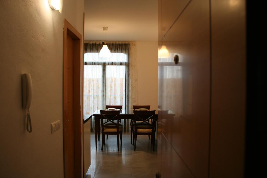 Angosta Del Carmen Appartement Málaga Buitenkant foto