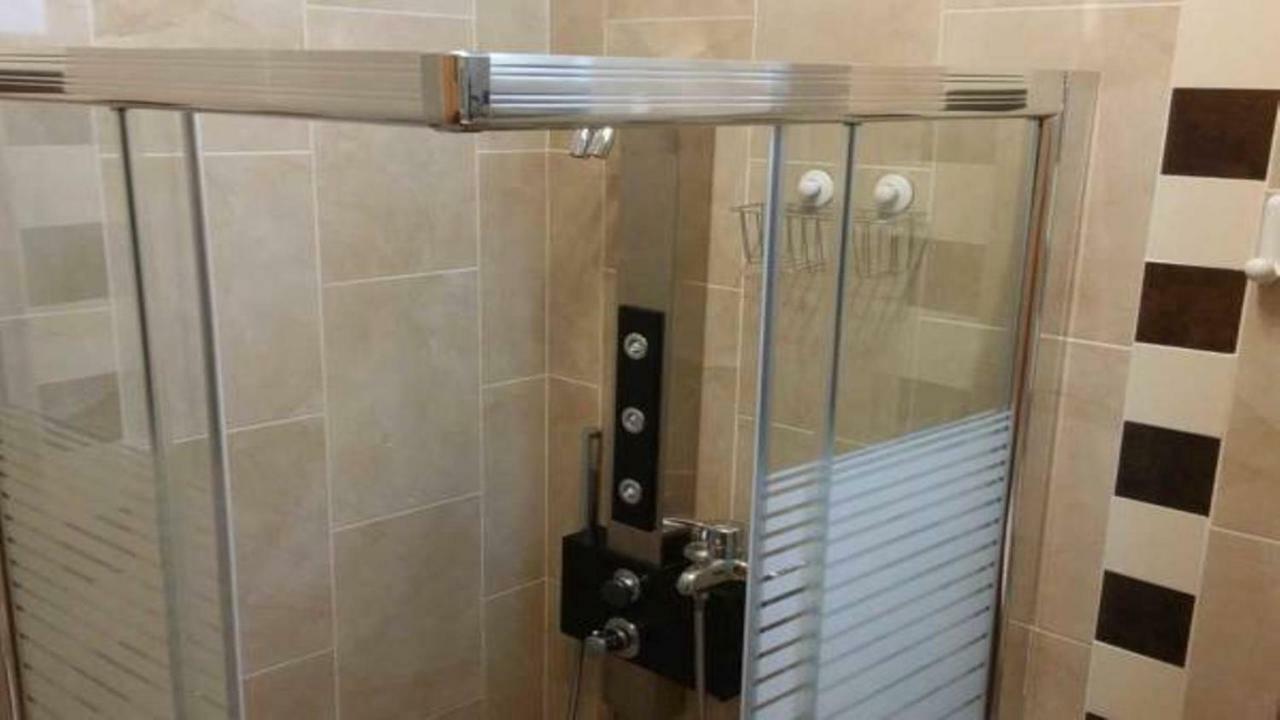 Angosta Del Carmen Appartement Málaga Buitenkant foto