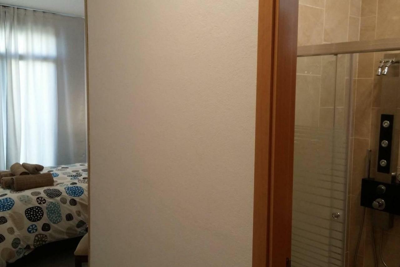 Angosta Del Carmen Appartement Málaga Buitenkant foto
